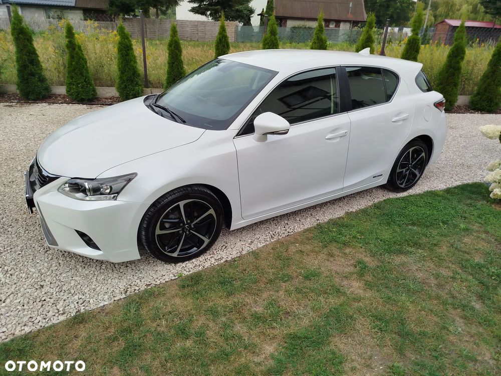 Lexus CT 200h Prestige - 15