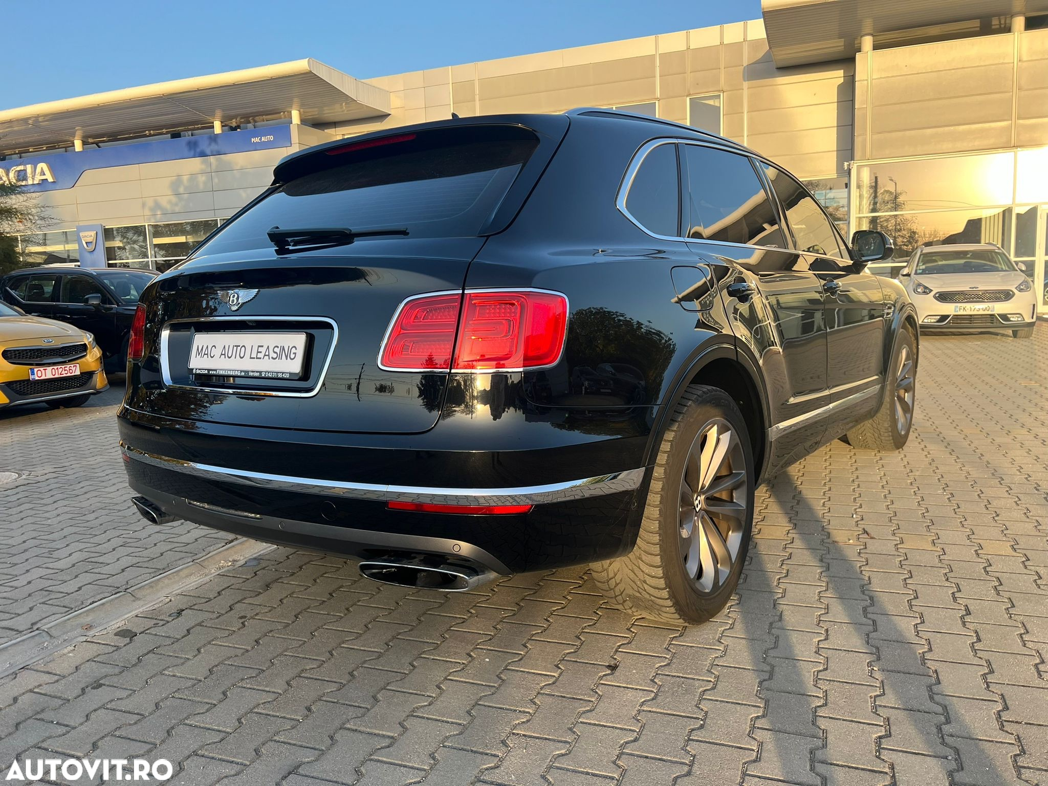 Bentley Bentayga W12 - 4