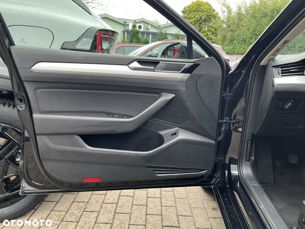 Volkswagen Passat Variant 1.4 TSI BMT ACT Comfortline - 10