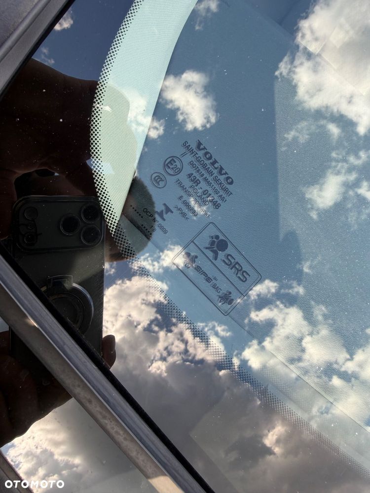 Volvo V90 D4 Geartronic Momentum - 34