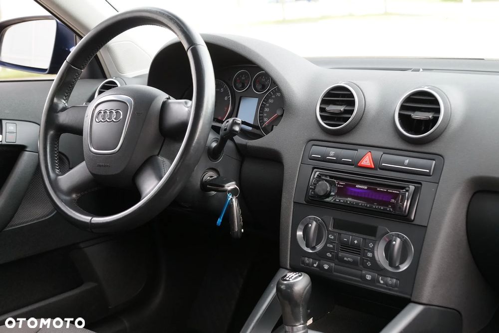 Audi A3 Sportback 2.0 TFSI Attraction - 18
