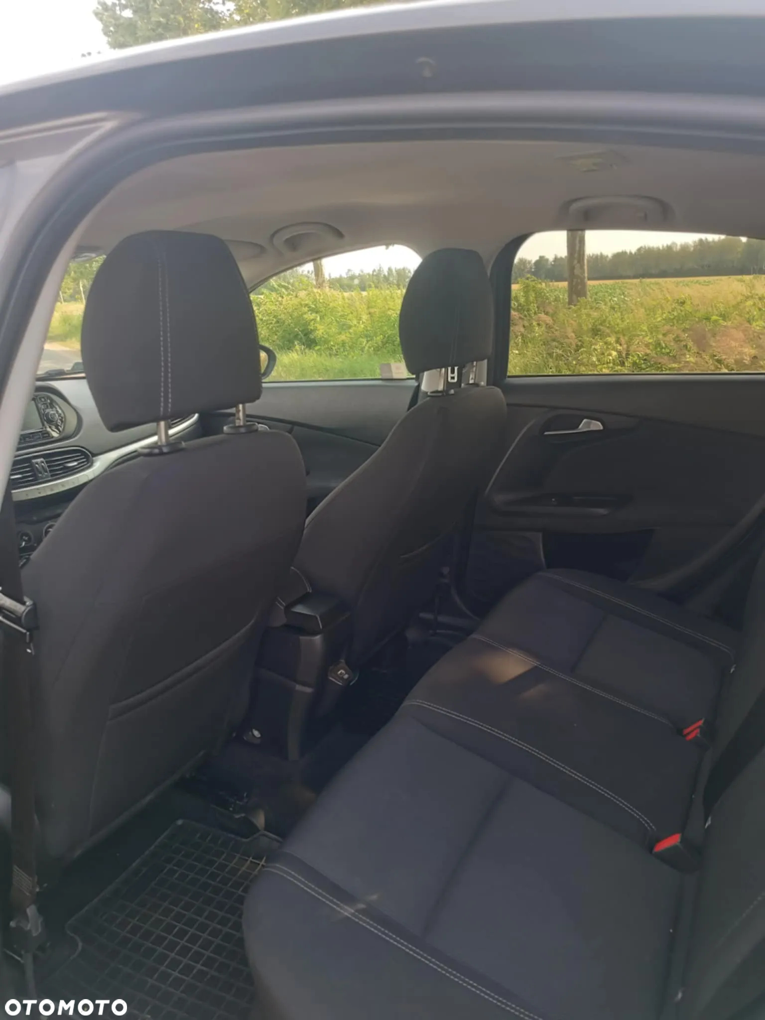 Fiat Tipo 1.4 T-Jet 16v Easy EU6d - 24