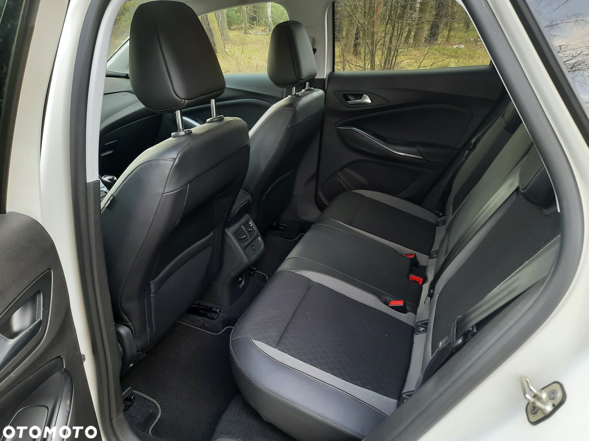 Opel Grandland X 1.2 Start/Stop Design Line - 30
