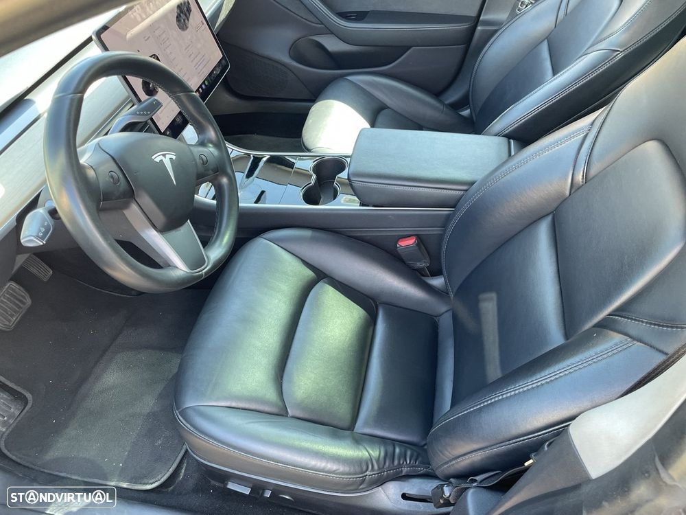 Tesla Model 3 Long Range AWD Dual Motor - 24