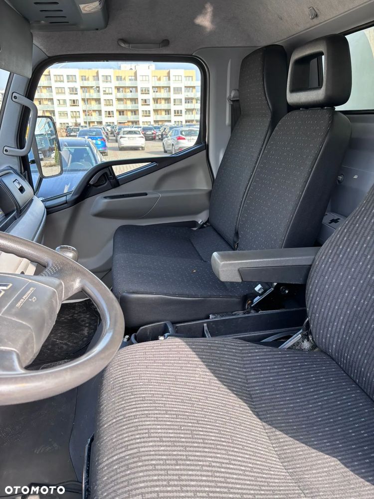 Mitsubishi Canter - 9