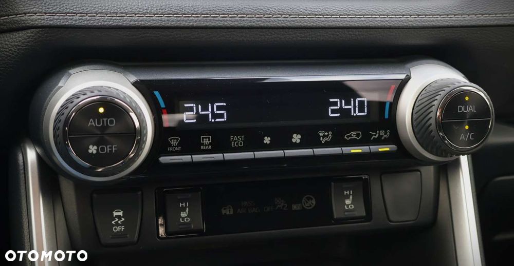 Toyota RAV4 - 31