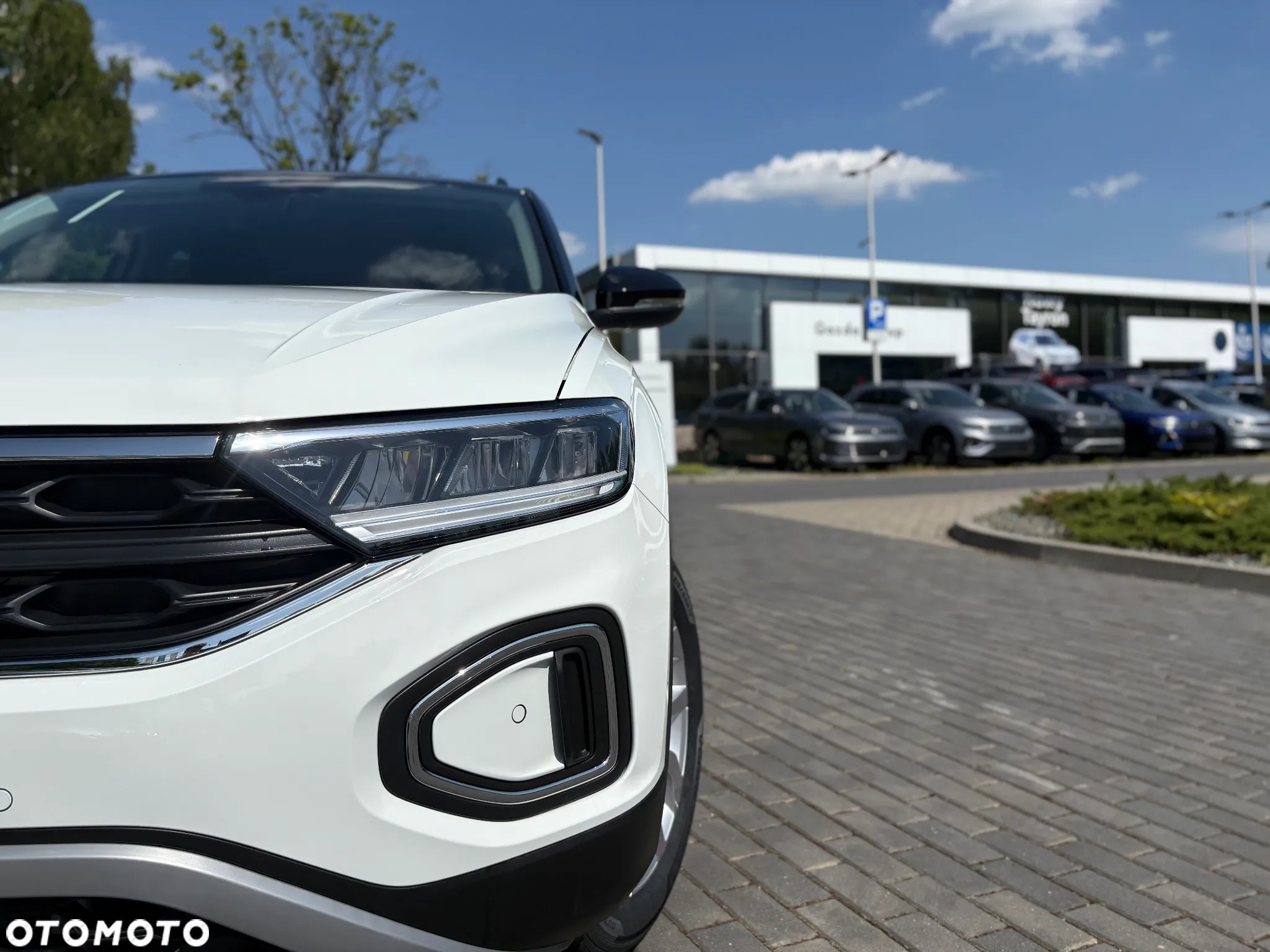 Volkswagen T-Roc 1.5 TSI Life Plus - 24