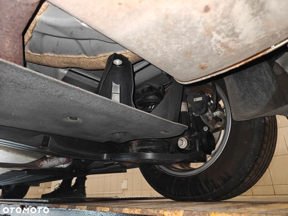Ford Focus 1.0 EcoBoost STart-Stopp-System TITANIUM - 17