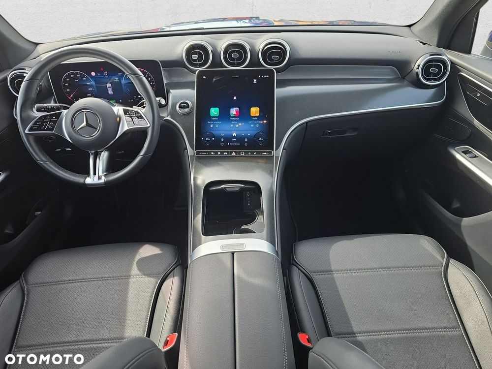Mercedes-Benz GLC - 10