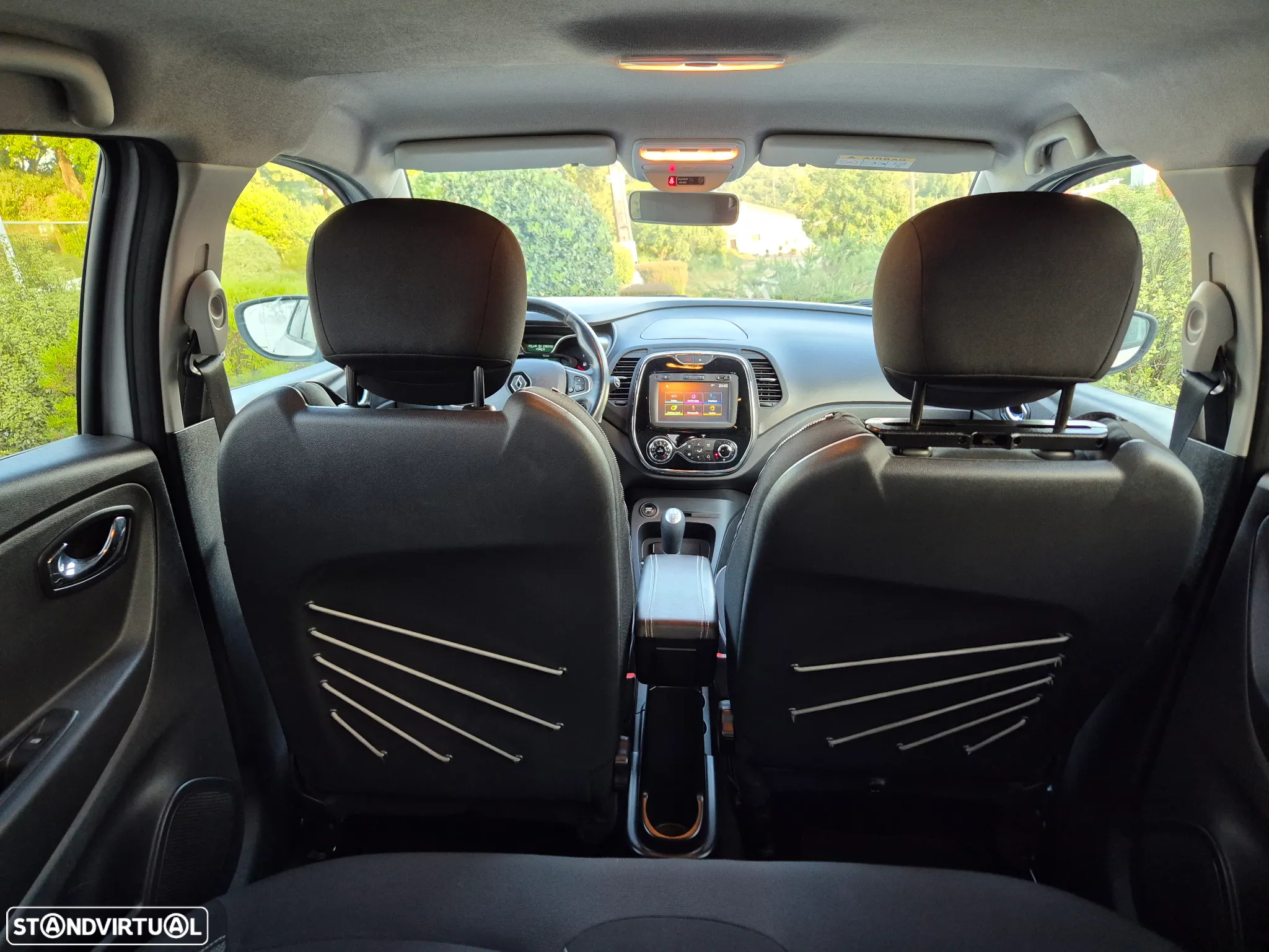 Renault Captur 0.9 TCE Exclusive - 10