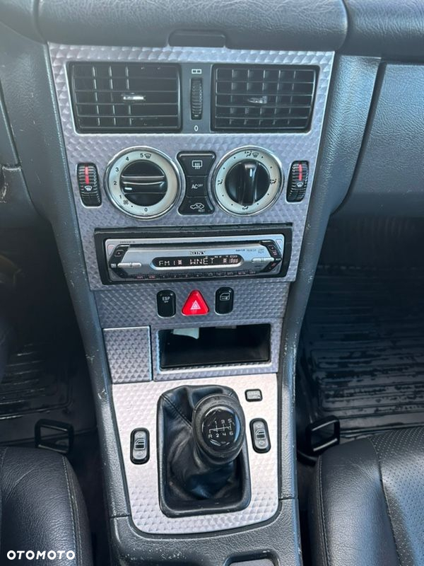 Mercedes-Benz SLK 200 Kompressor - 25