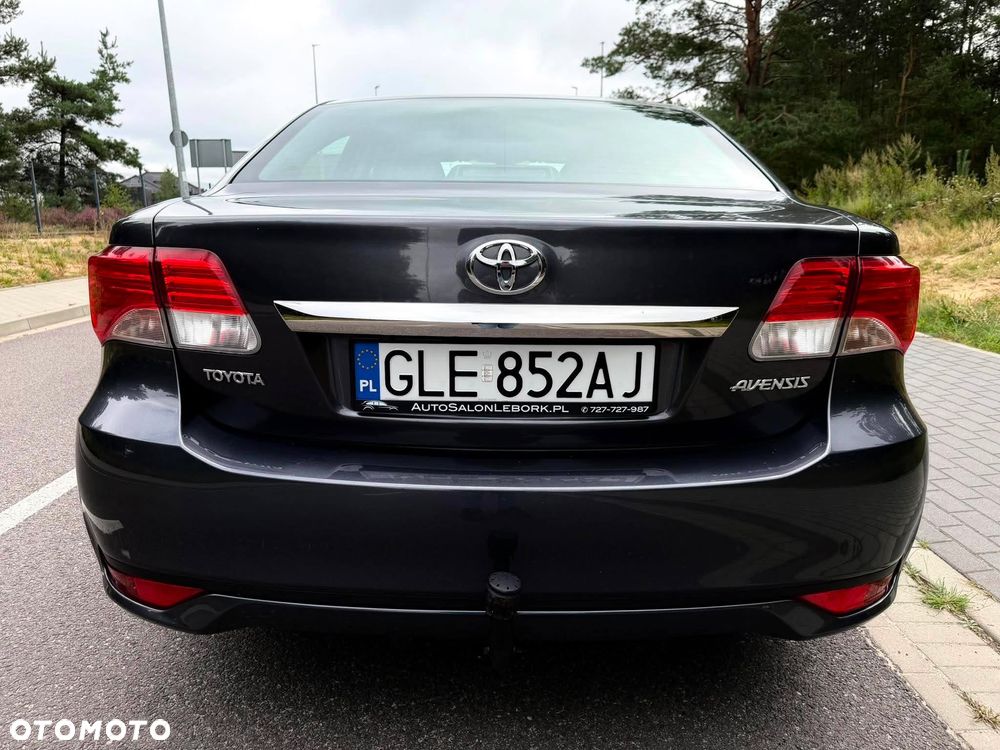Toyota Avensis 1.8 Executive - 8