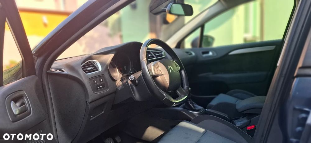 Citroën C4 1.6 HDi Exclusive - 35