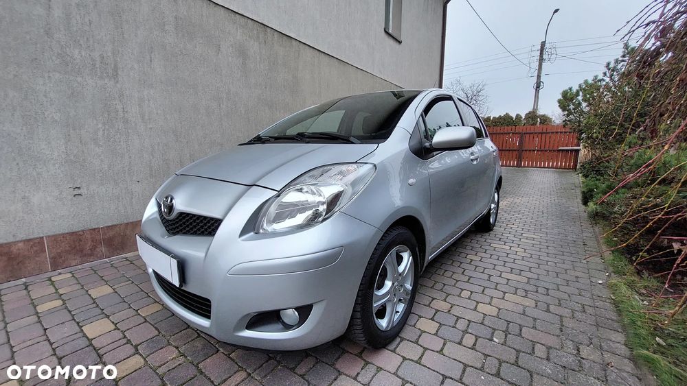 Toyota Yaris 1.33 Prestige - 2