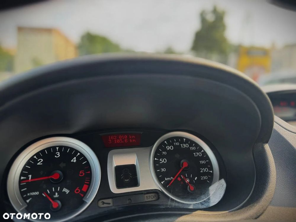 Renault Clio - 14