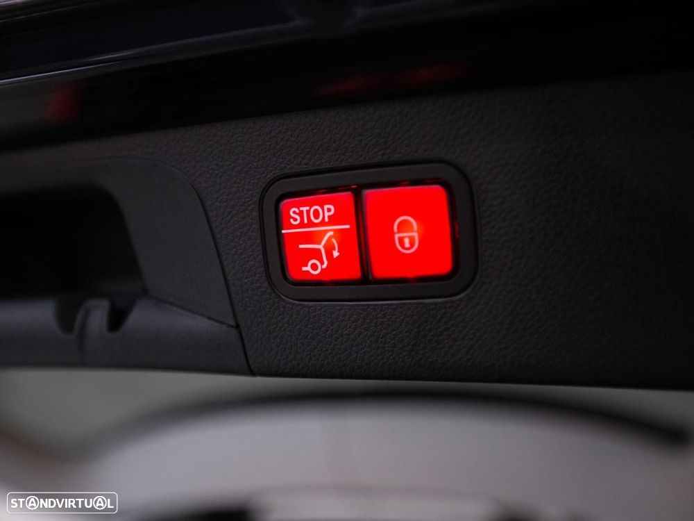 Mercedes-Benz GLC 300 de 4Matic - 15