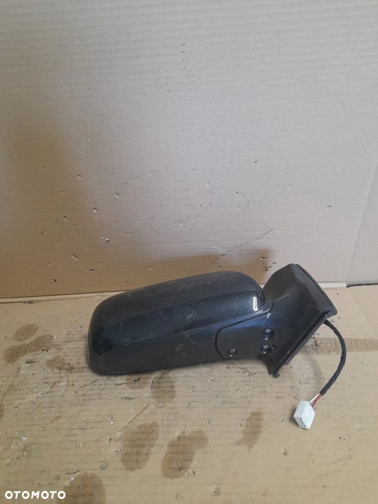 # LUSTERKO PRAWE 3 PIN TOYOTA COROLLA E12 LIFT 209 CZARNY - 6