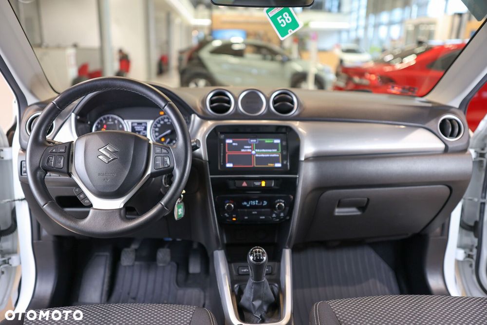 Suzuki Vitara 1.6 Comfort 2WD - 6