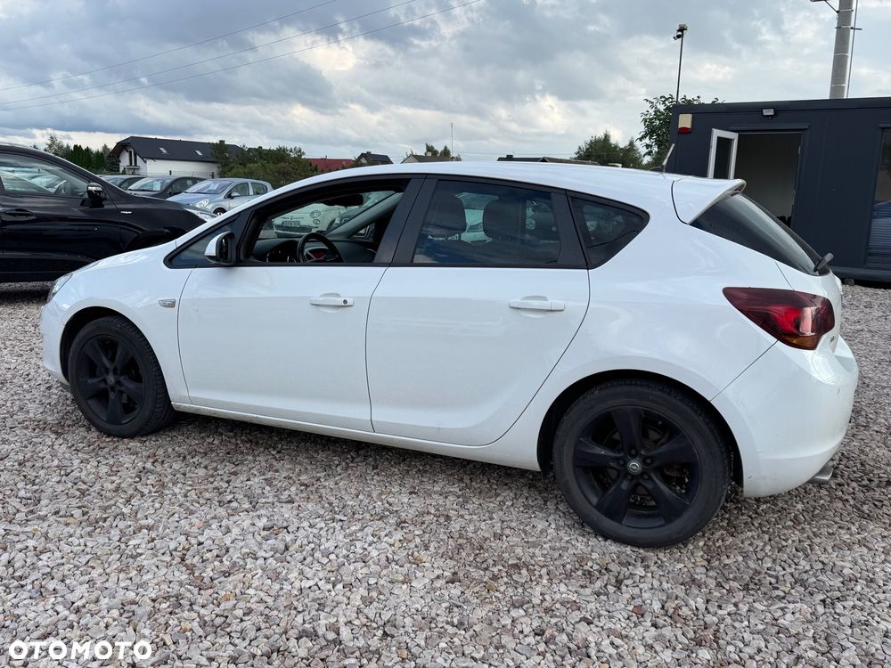 Opel Astra - 13