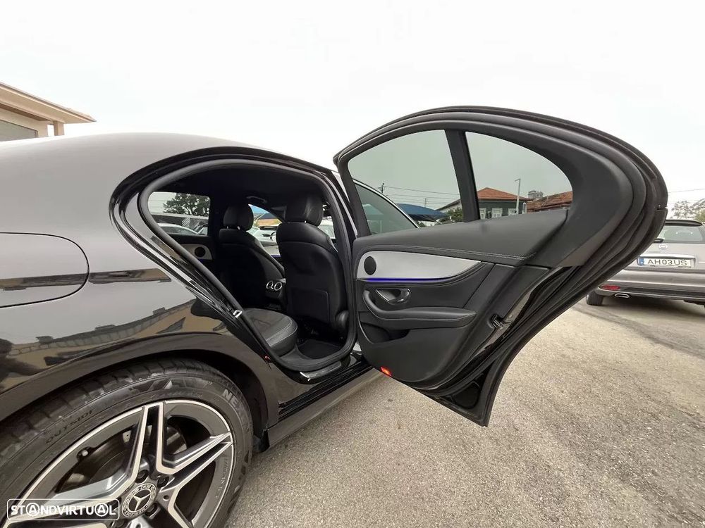 Mercedes-Benz E 220 d AMG Line - 47