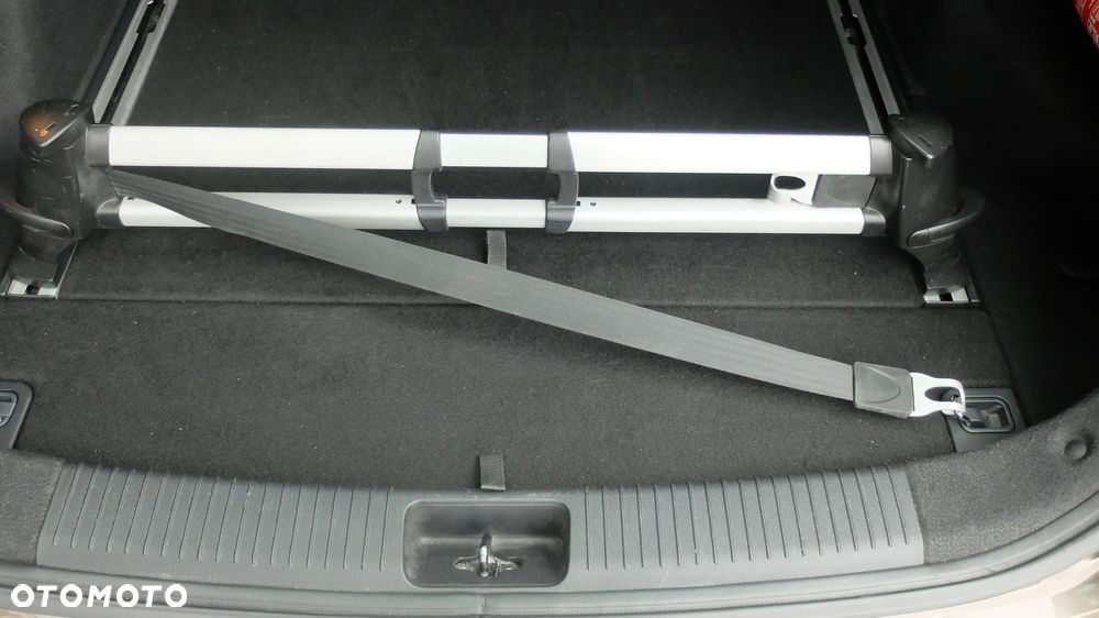 Kia Ceed Cee'd 1.6 GDI L - 32