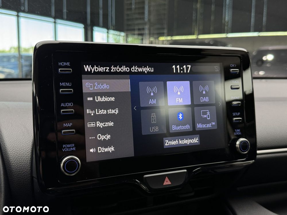 Toyota Yaris Hybrid 1.5 Comfort - 33