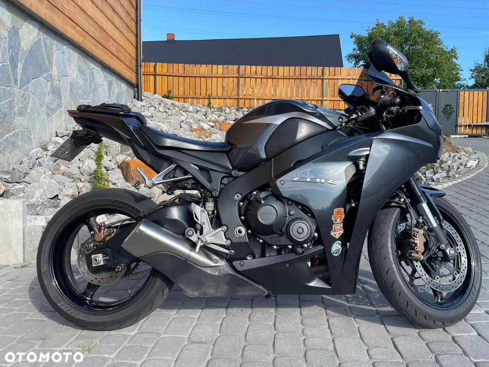 Honda CBR - 2