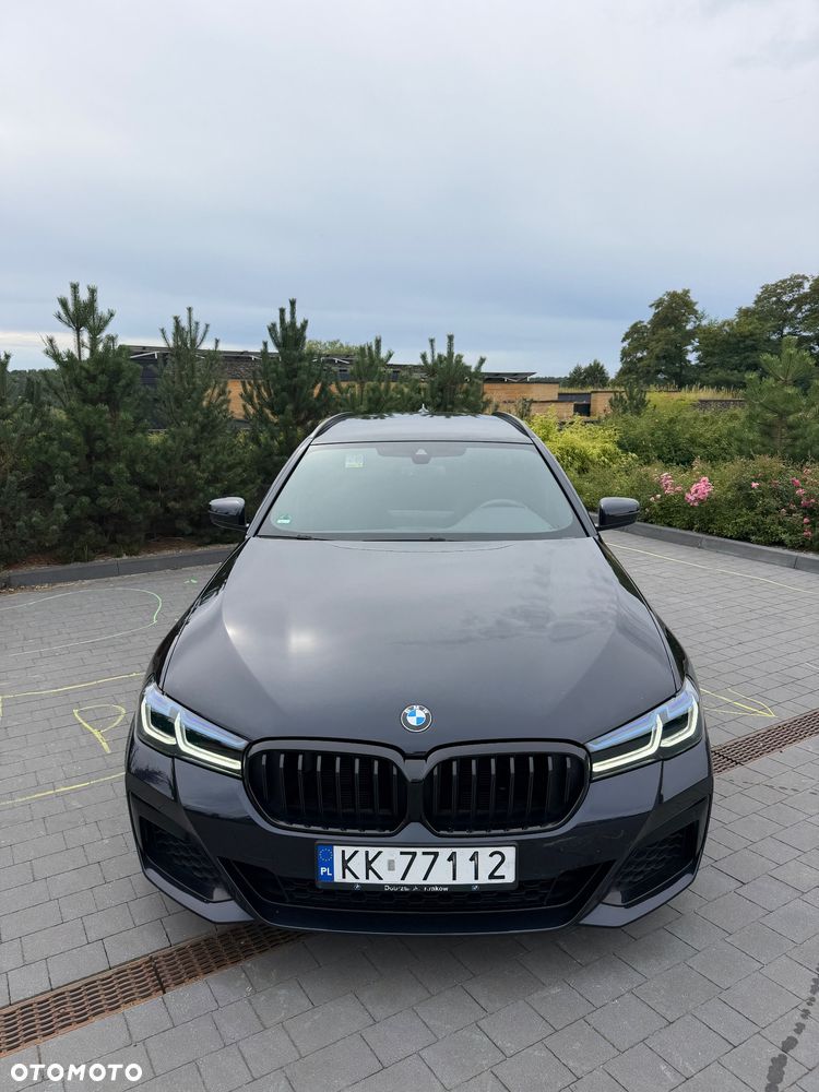 BMW Seria 5 520d xDrive mHEV M Sport sport - 5