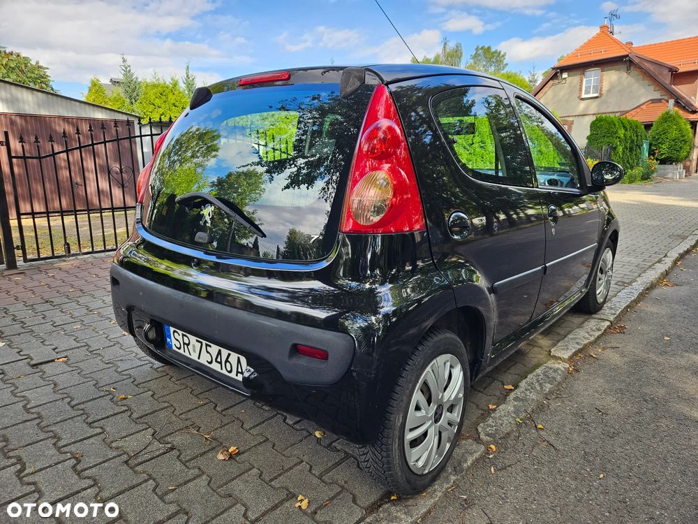 Peugeot 107 70 Urban Move - 3