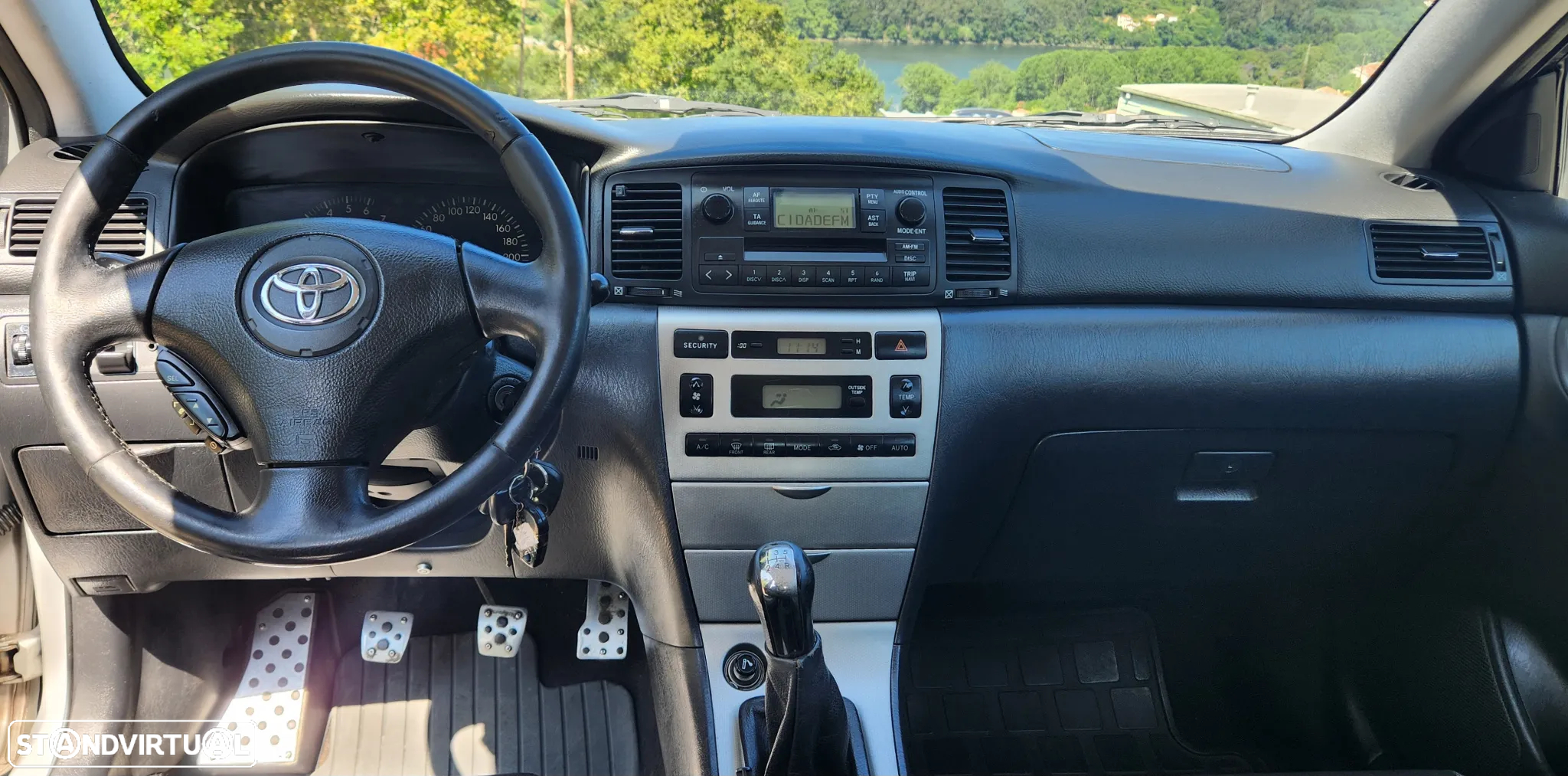 Toyota Corolla 1.4 Terra AC - 8