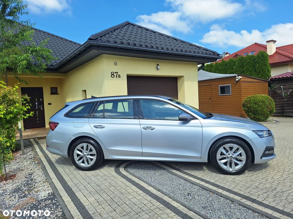 Skoda Octavia 1.5 TSI ACT Ambition - 4