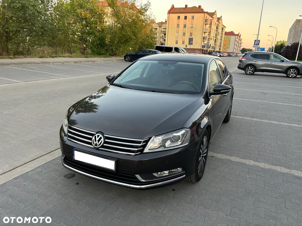 Volkswagen Passat 2.0 TDI Highline - 1