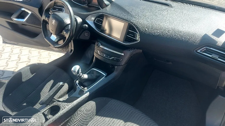 Peugeot 308 SW e-HDi 115 Stop & Start Allure - 5