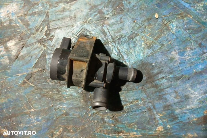 Pompa recirculare apa 1K0965561F 1K0965561F Volkswagen VW Golf 5 [200 - 2
