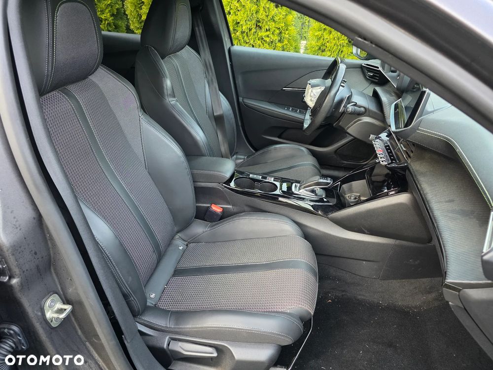 Peugeot 208 1.2 PureTech GT Line S&S EAT8 - 7