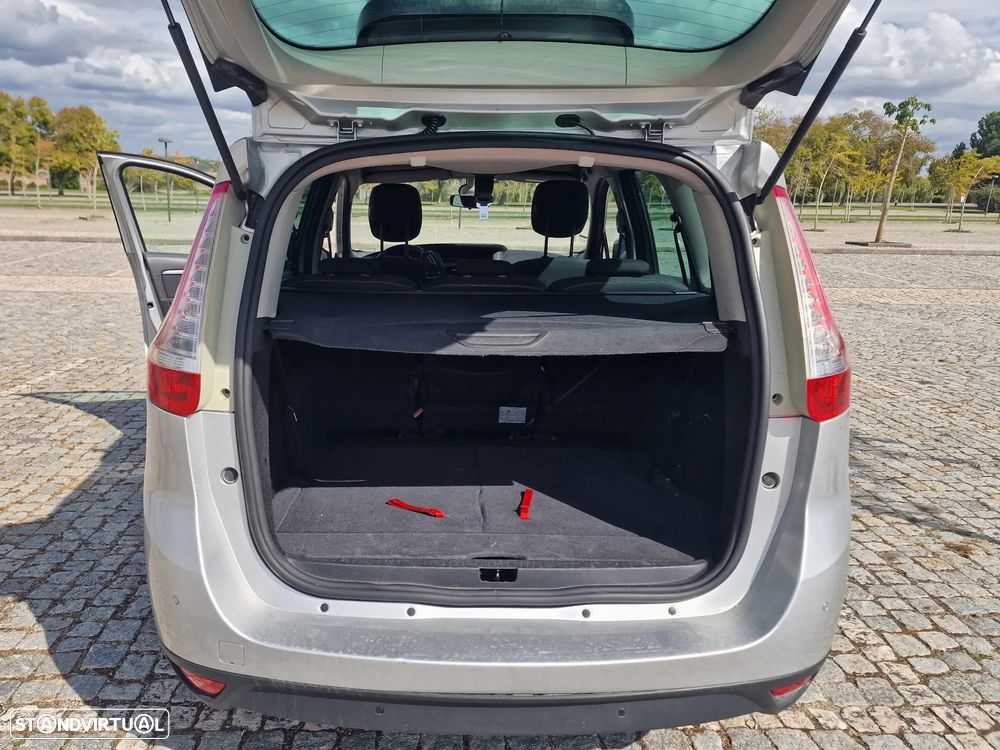 Renault Grand Scénic 1.5 dCi Bose Edition SS - 21