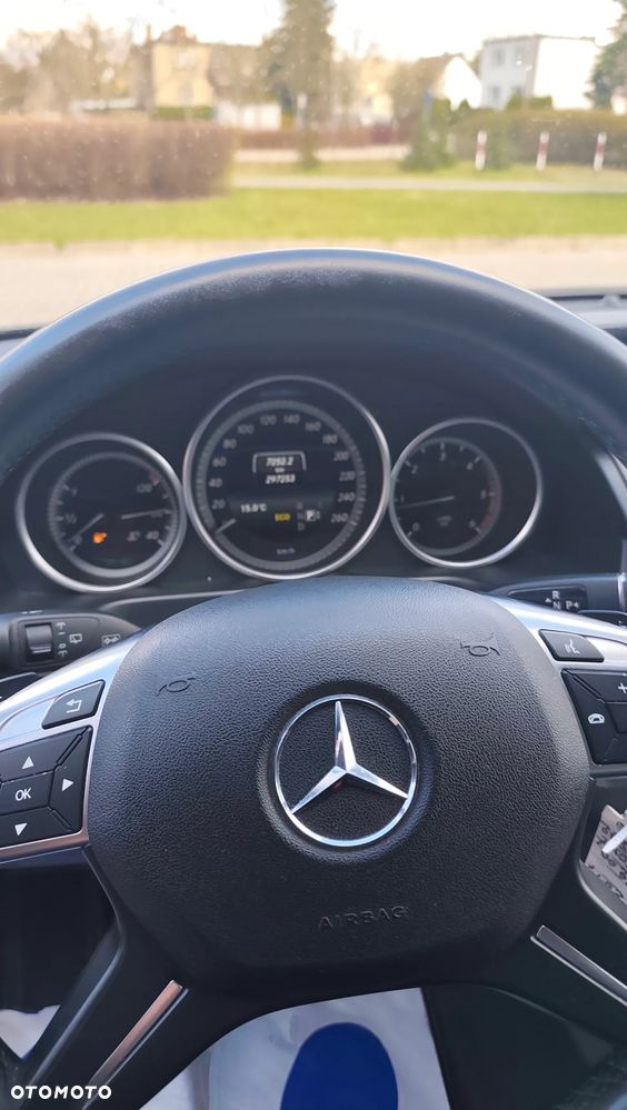 Mercedes-Benz Klasa E 220 BlueTEC BlueEFFICIENCY Edition 9G-TRONIC Avantgarde - 10