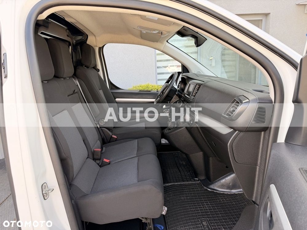 Opel Vivaro - 8