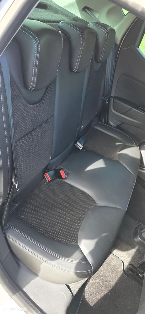 Renault Clio - 26
