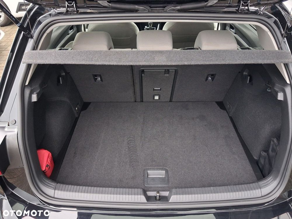 Volkswagen Golf 1.5 TSI EVO Style - 34