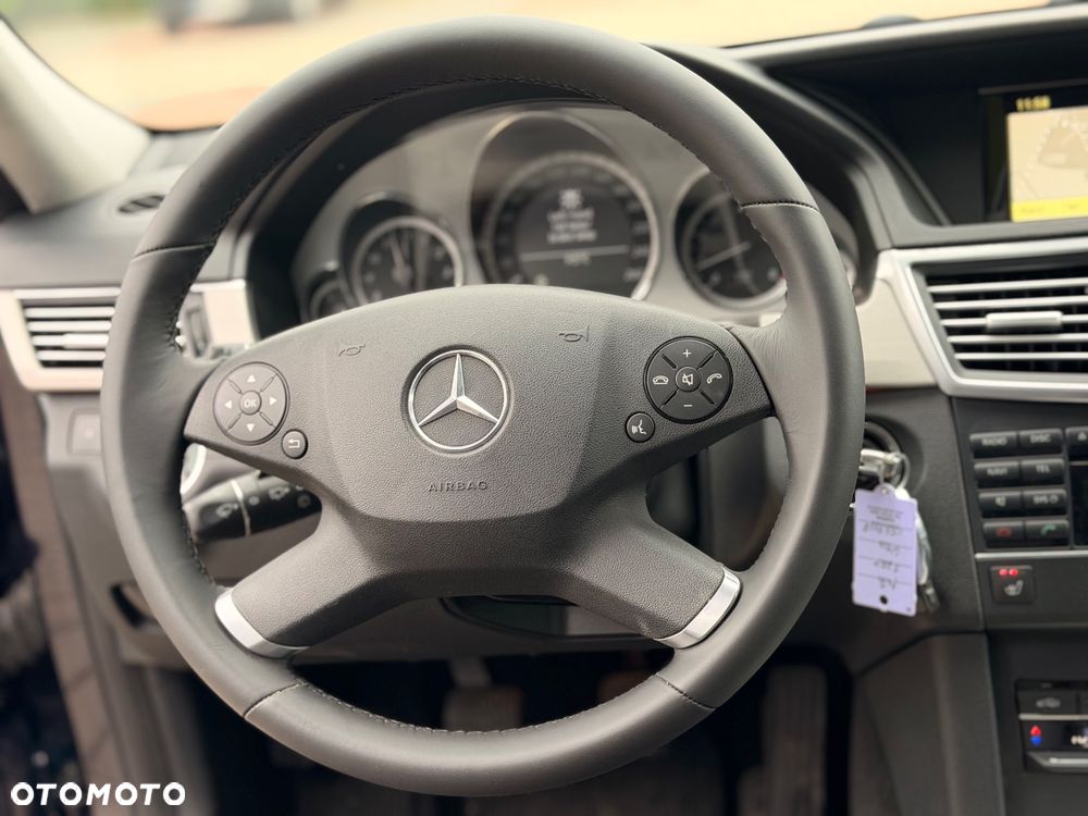 Mercedes-Benz Klasa E ver-200-cgi-blueefficiency-avantgarde - 8