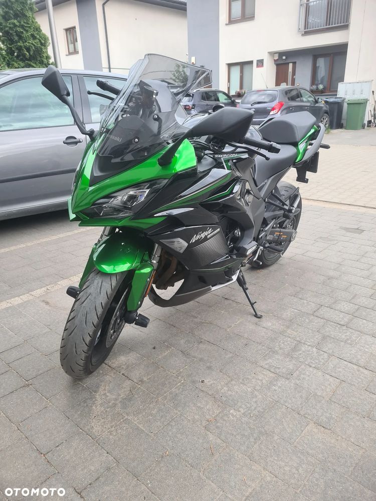 Kawasaki Ninja 1000 SX - 2