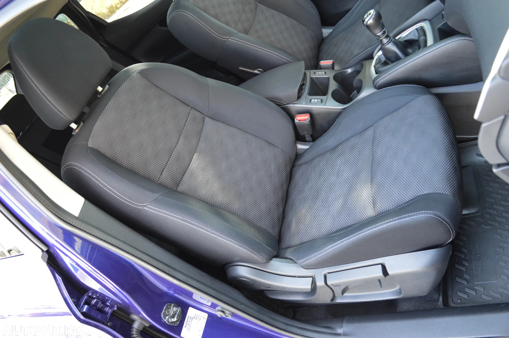 Nissan Qashqai 1.6 DCI Start/Stop 4X4-i Tekna - 23