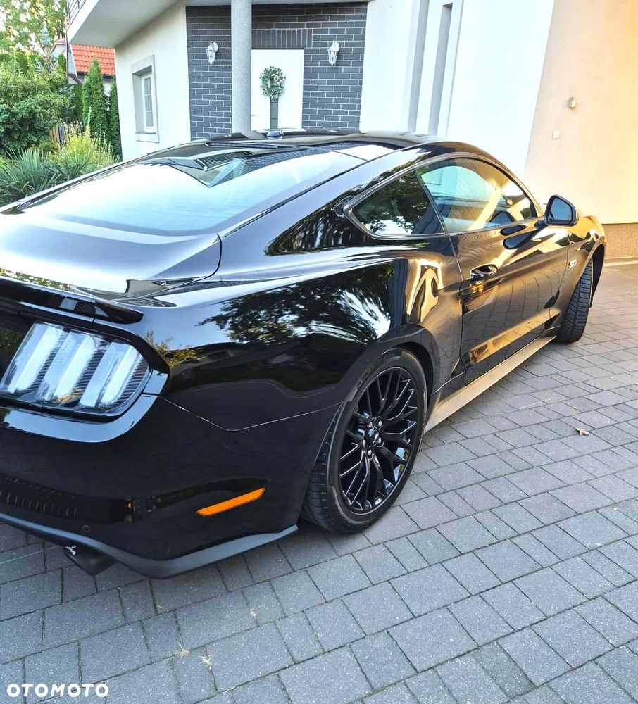 Ford Mustang 5.0 V8 GT - 6