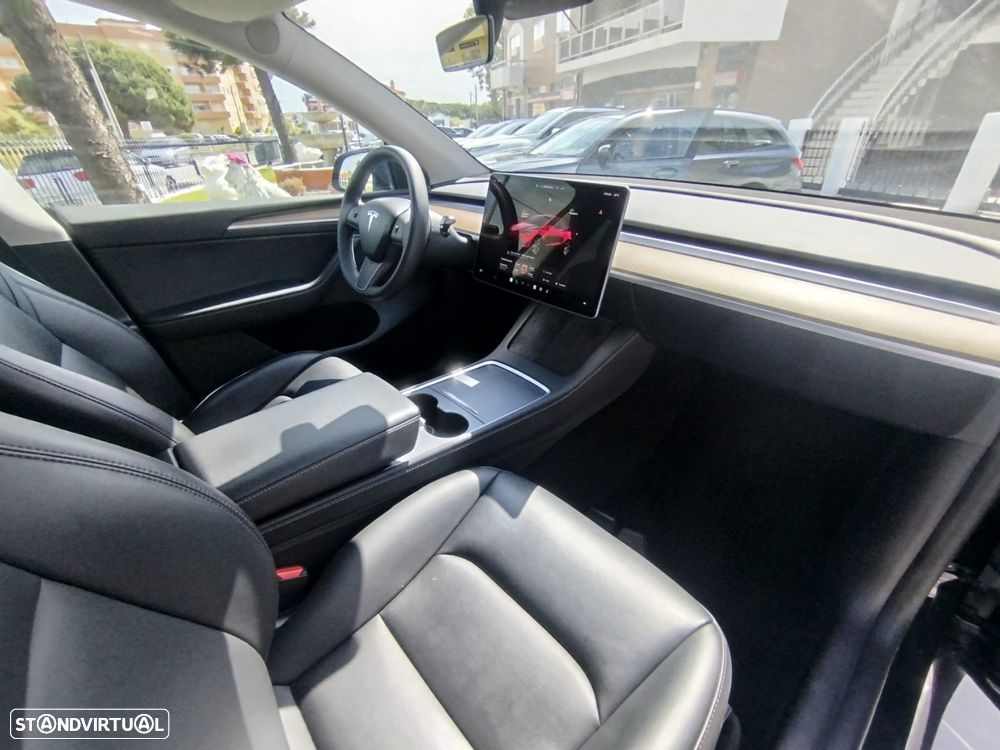 Tesla Model Y Tração Traseira - 17