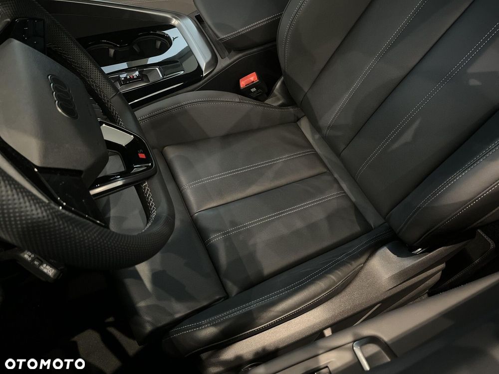 Audi Q5 Sportback - 12