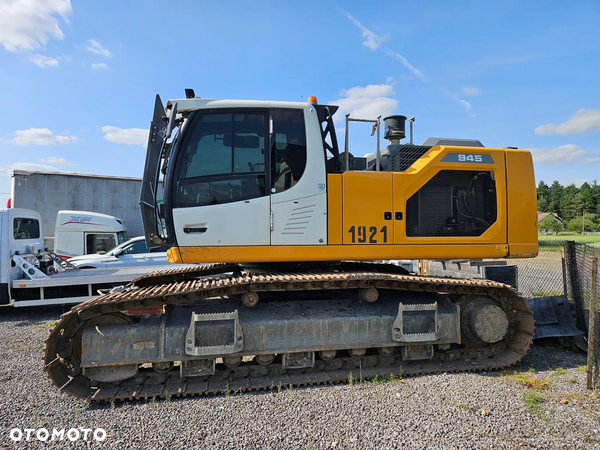 Liebherr R 945