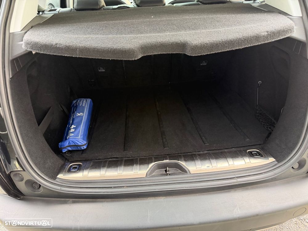 Peugeot 2008 1.6 e-HDi Allure 2-Tronic - 39