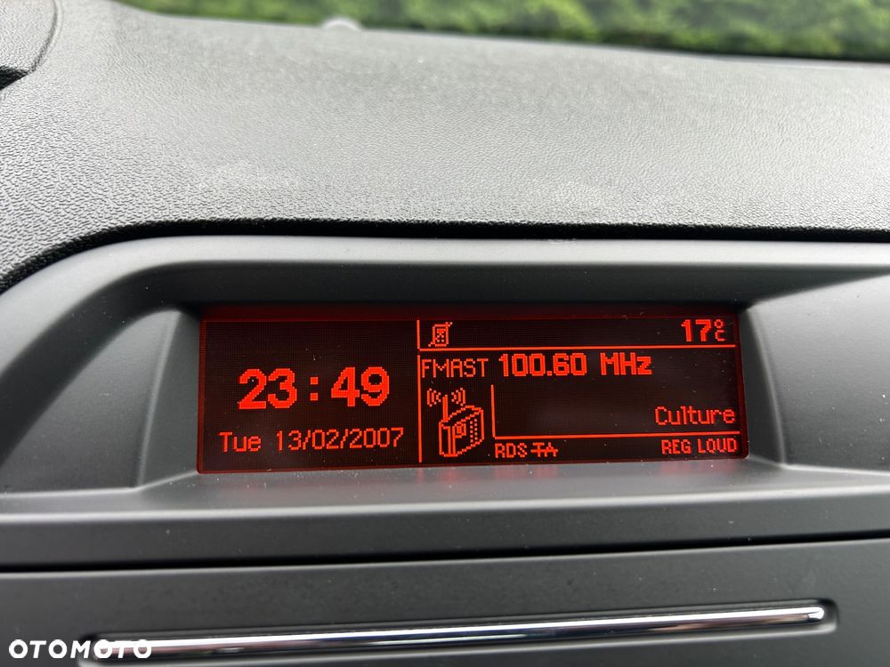 Citroën C5 2.0 16V Confort - 10