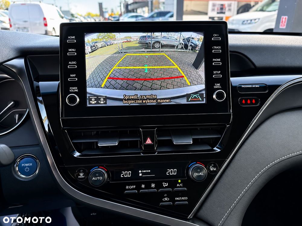 Toyota Camry 2.5 Hybrid Prestige CVT - 18